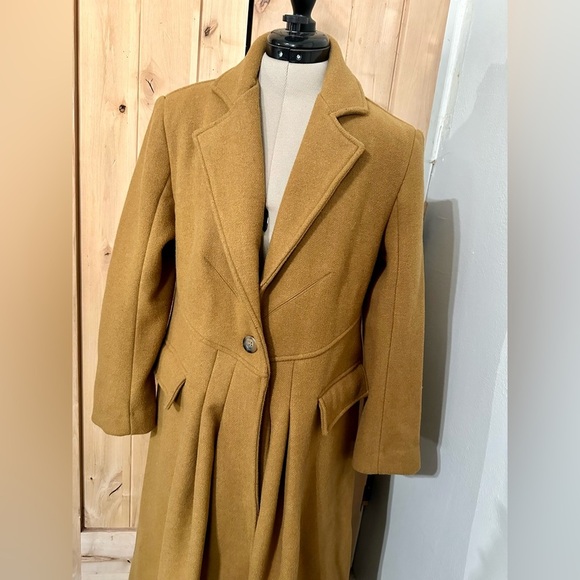 EUC Free People Victoria Pleated Coat In Camel - Picture 4 of 16